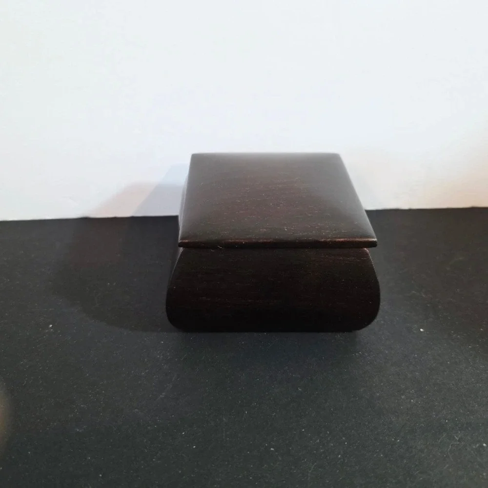 Vintage Ebonized‎ Walnut Wood Trinket Box Keepsake Jewelry Storage Signed